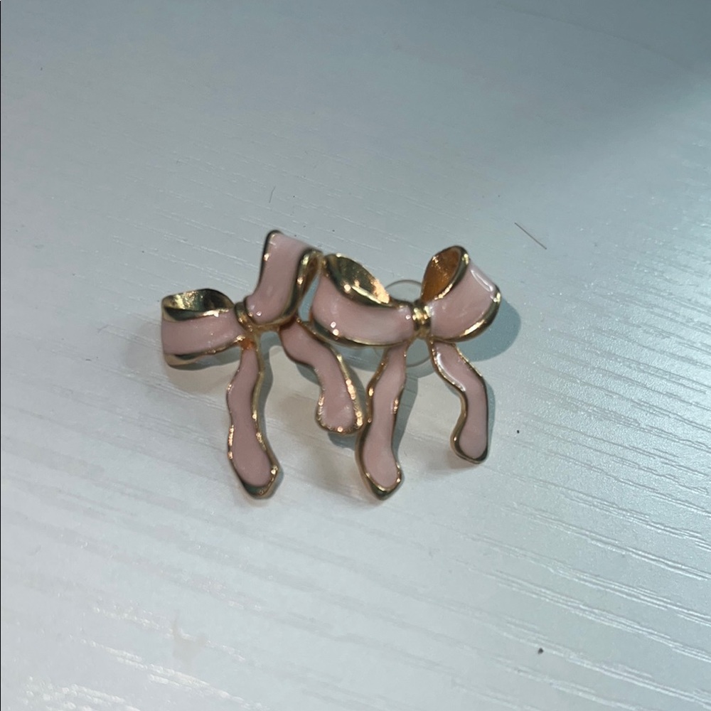 Elegant Pink Bow Earrings